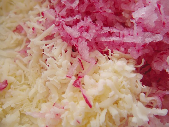 grated-radish-cheese grated-radish-cheese